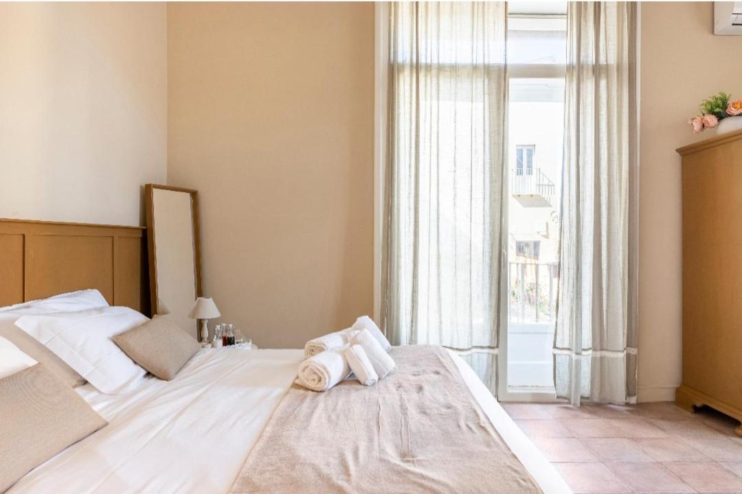 Joy's Ortigia Bed & Breakfast *