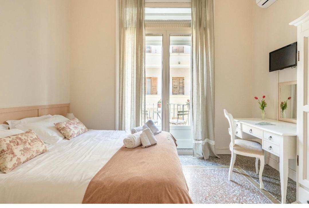 Joy's Ortigia Syracuse