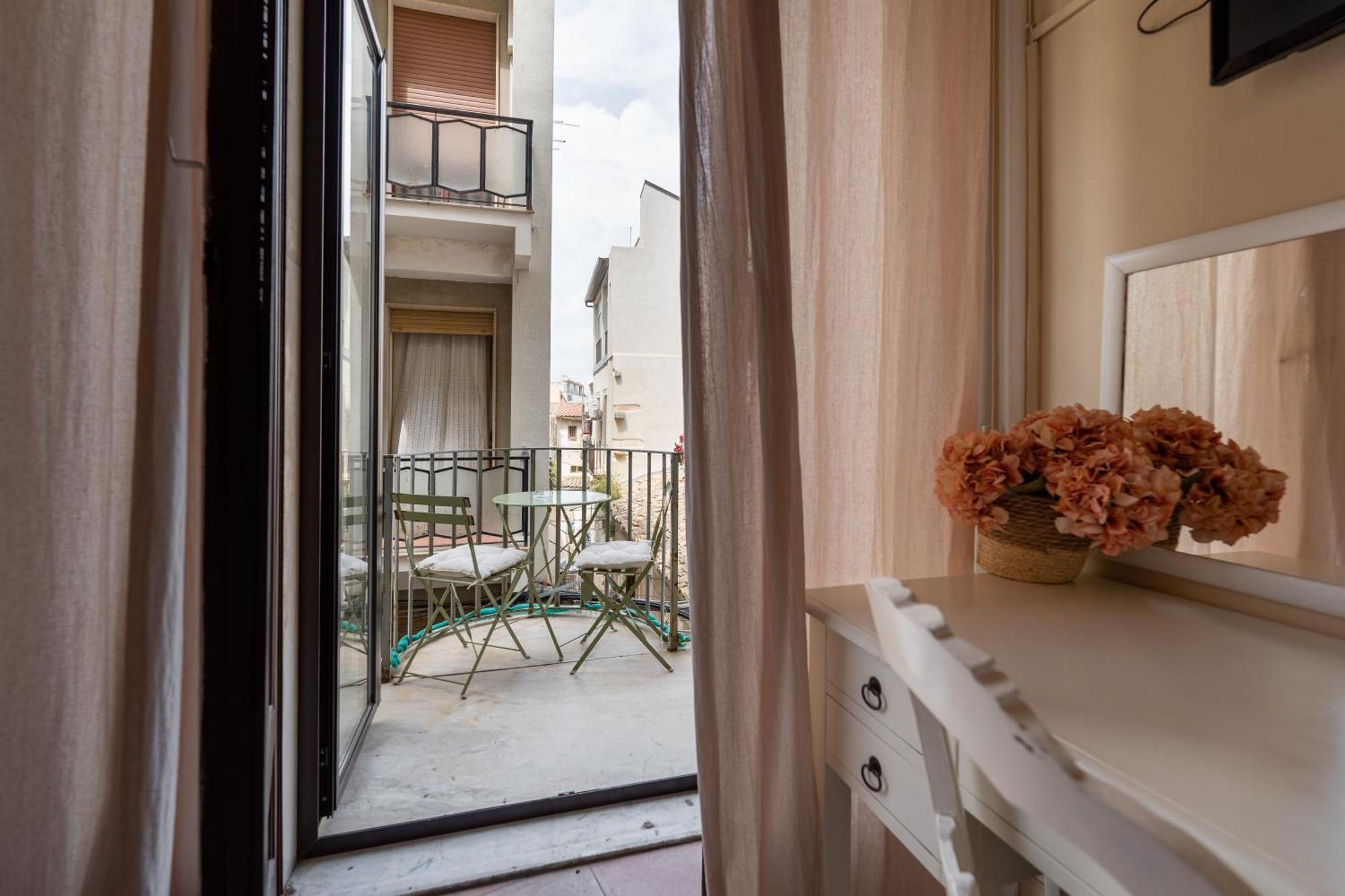 Joy's Ortigia Bed & Breakfast